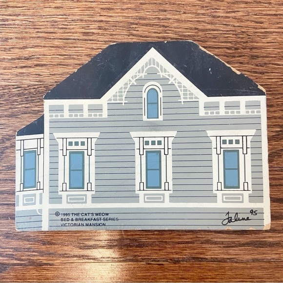 The Cat’s Meow | Vintage 1995 Bed and Breakfast Series Victorian Mansion - Picture 2 of 9